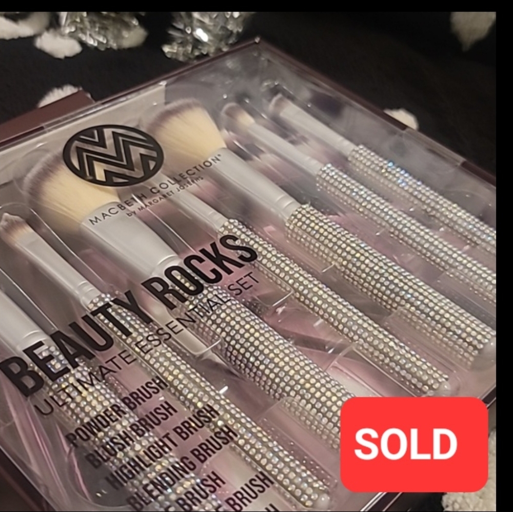 Macbeth Collection Makeup 7pc Brush Set - Silver Bling